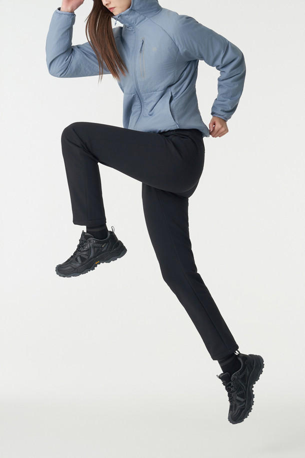 코오롱스포츠-의류 하의-여성 고어 윈드스토퍼 본딩 슬림핏 팬츠