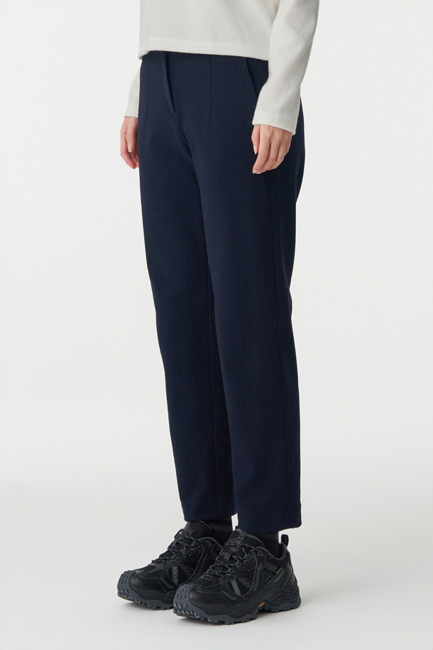 코오롱스포츠-의류 하의-여성 슬림핏 베이직 팬츠