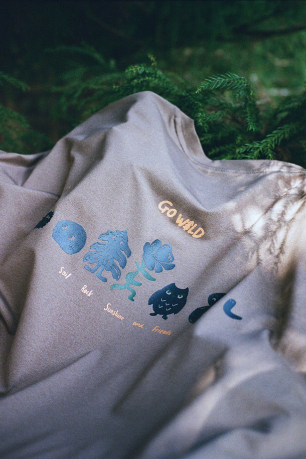 코오롱스포츠-의류 상의-남녀공용 그래픽 반팔 티셔츠 #GO WILD