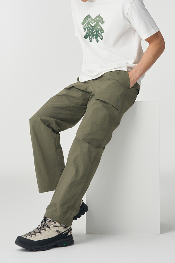 KOLON SPORT - 롱팬츠 - 남성 루즈핏 타슬란 팬츠