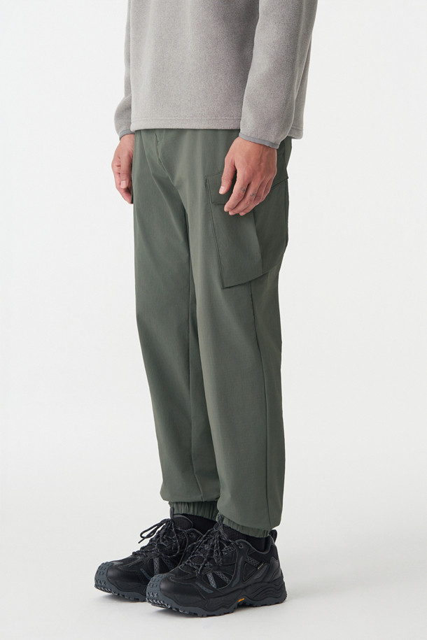 코오롱스포츠-의류 하의-남성 기모 스트레치 카고 조거 팬츠 (SET-UP)