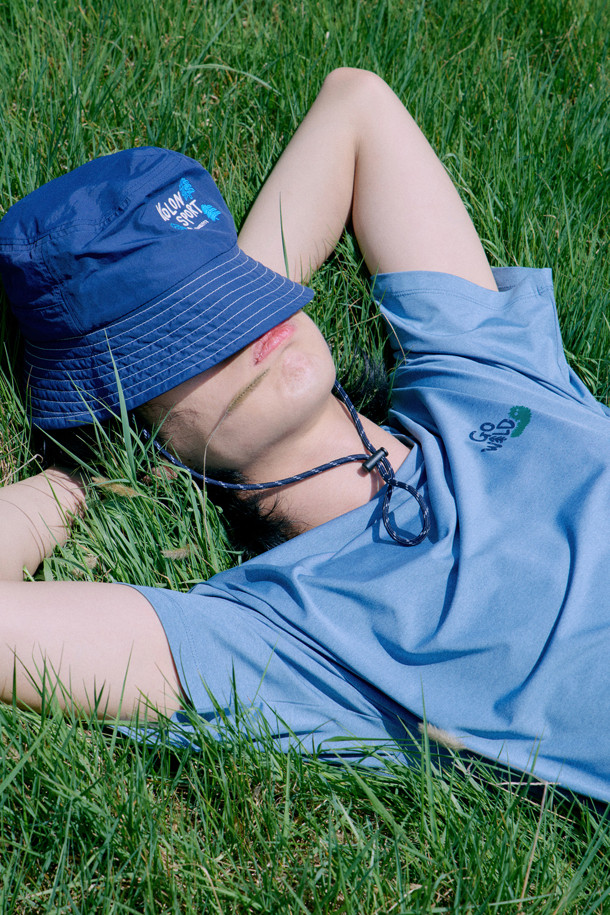 KOLON SPORT - 반팔티셔츠 - 남녀공용 그래픽 반팔 티셔츠 #GO WILD