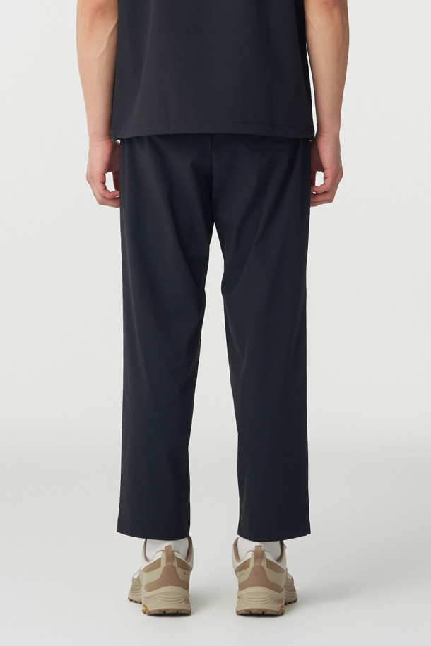KOLON SPORT - 캐주얼팬츠 - 남성 테이퍼드핏 밴딩 팬츠 #데이팩