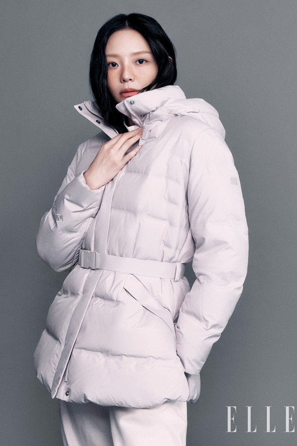 코오롱스포츠-의류 아우터-여성 쿠치 윈드스토퍼 중기장 미드 다운