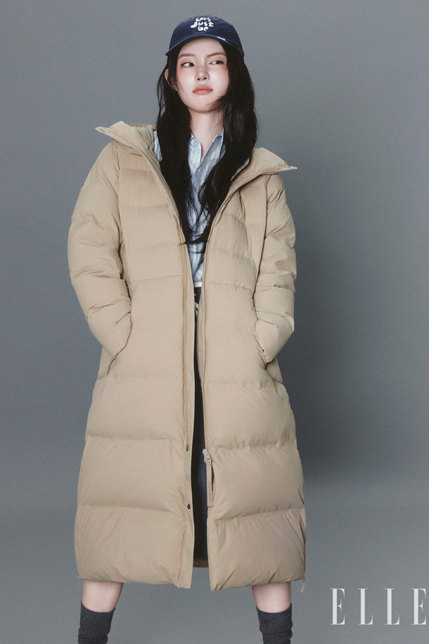 여성 쿠치 벨티드 롱 다운_BEIGE-a