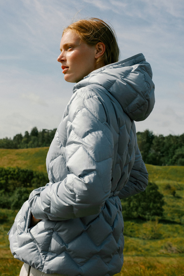 여성 솟솟 중기장 경량 다운_BLUE-a