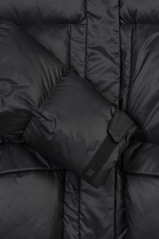 상품 슬라이드 이미지 0