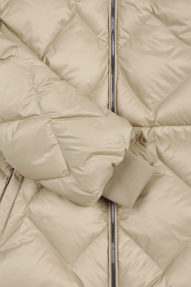 상품 슬라이드 이미지 0