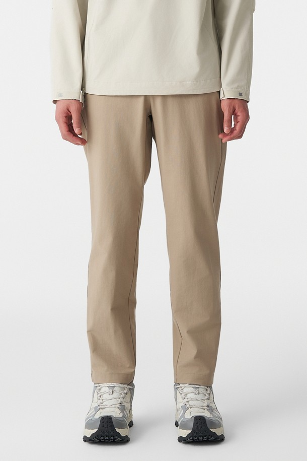 남성 테이퍼드핏 베이직 팬츠_BEIGE-a
