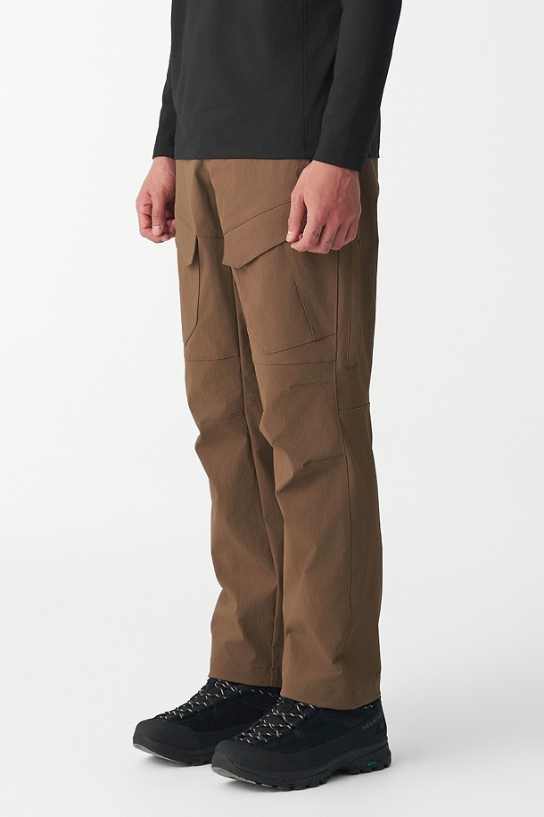 코오롱스포츠-의류 하의-남성 레귤러핏 카고 팬츠