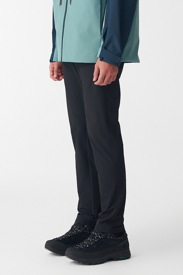 코오롱스포츠-의류 하의-남성 슬림핏 스탠다드 노턱 팬츠