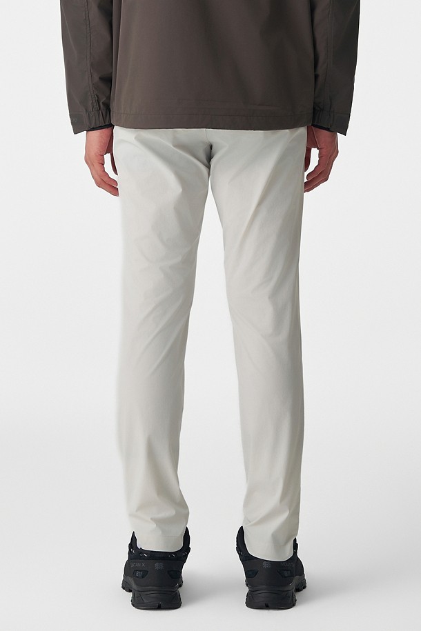 코오롱스포츠-의류 하의-남성 슬림핏 스탠다드 노턱 팬츠