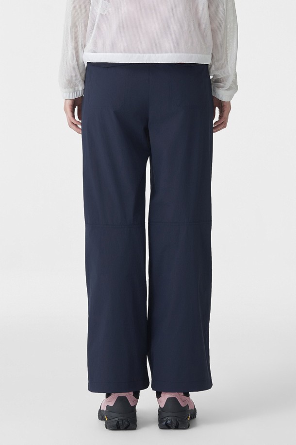 코오롱스포츠-의류 하의-여성 루즈핏 파라슈트 팬츠