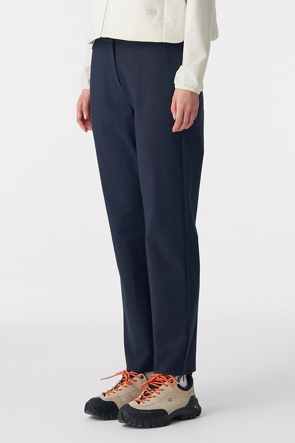 코오롱스포츠-의류 하의-여성 테이퍼드핏 베이직 팬츠