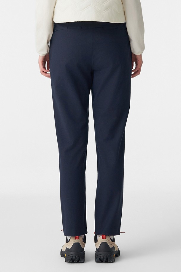 코오롱스포츠-의류 하의-여성 테이퍼드핏 베이직 팬츠