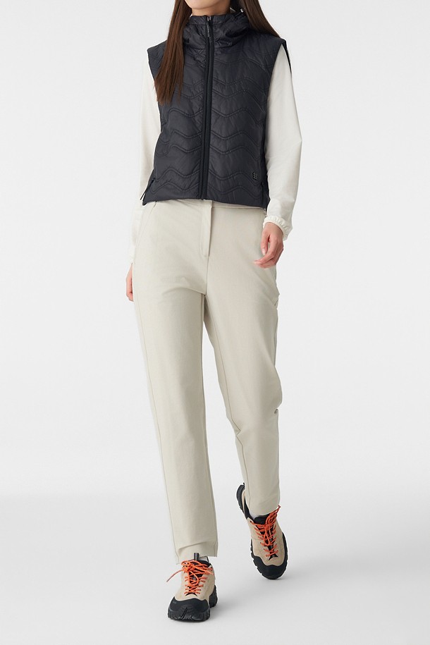 코오롱스포츠-의류 하의-여성 테이퍼드핏 베이직 팬츠