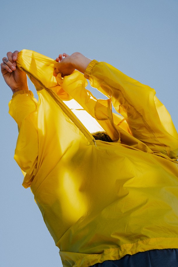 코오롱스포츠-의류 아우터-남녀공용 에그라이트 아노락 재킷