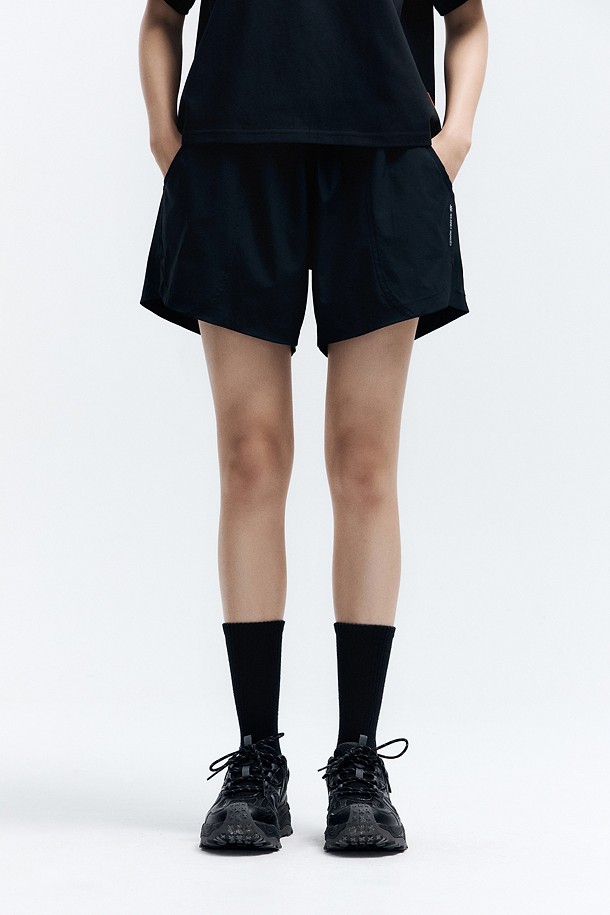 WM 여성 스트레치 립스탑 쇼츠_BLACK-a