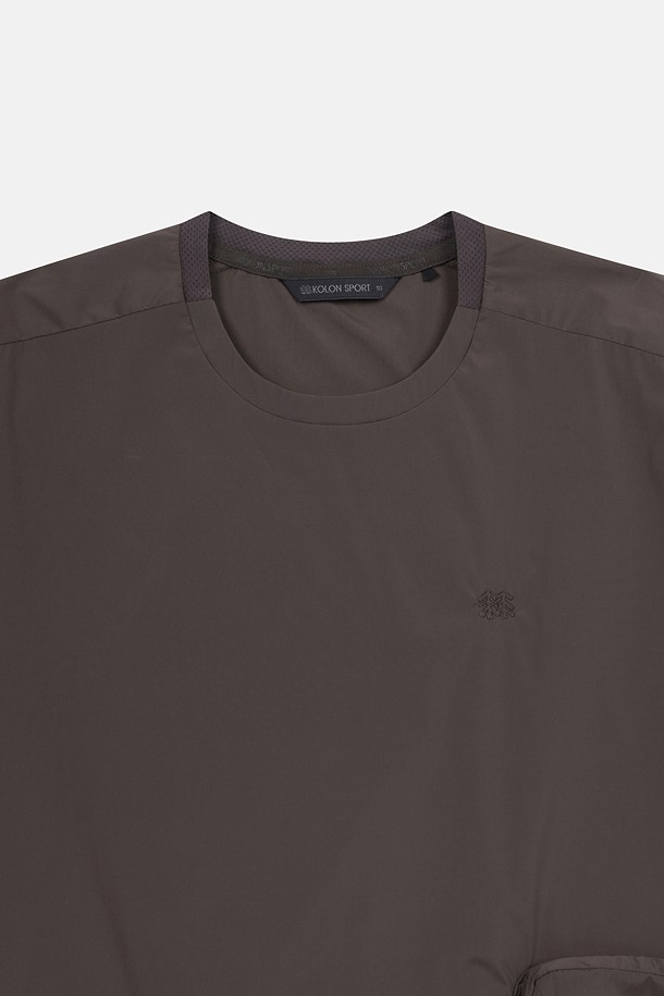 코오롱스포츠-의류 상의-여성 솔라이트 UV 우븐 포켓 라운드넥 반팔 티셔츠