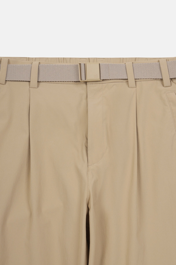 코오롱스포츠-의류 하의-남성 레귤러핏 스탠다드 원턱 팬츠