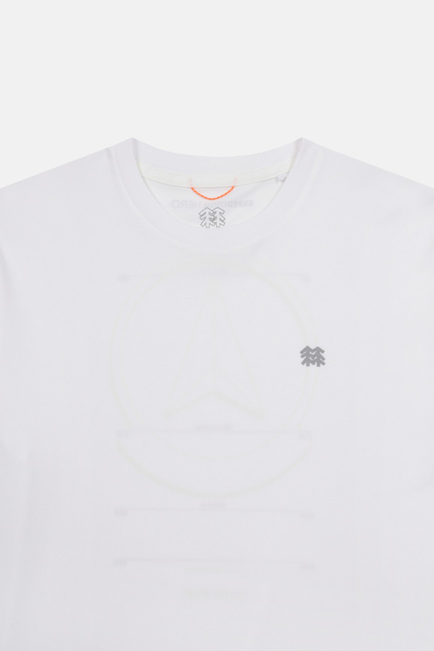 코오롱스포츠-의류 상의-HERO 남녀공용 폴라텍 그래픽 반팔 라운드 티셔츠