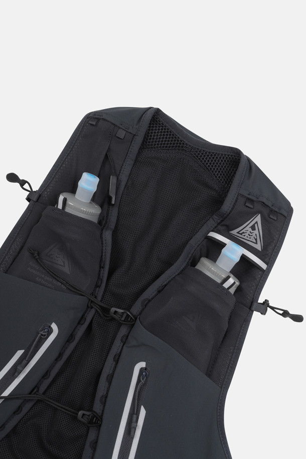 코오롱스포츠-가방 백팩-[TRAIL] 남녀공용 트레일러닝 베스트 5L