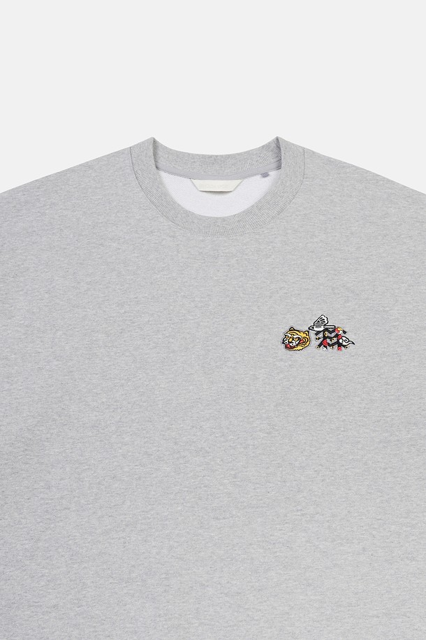 코오롱스포츠-의류 상의-[Seoul Exclusive] 남녀공용 스웻 그래픽 라운드넥 맨투맨