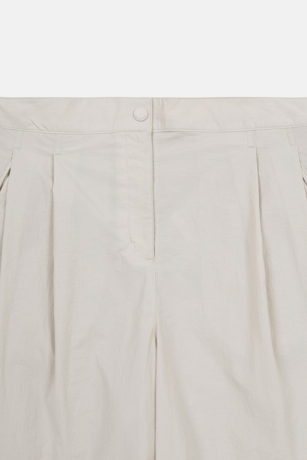 코오롱스포츠-의류 하의-여성 데이팩 버뮤다 투턱 쇼츠