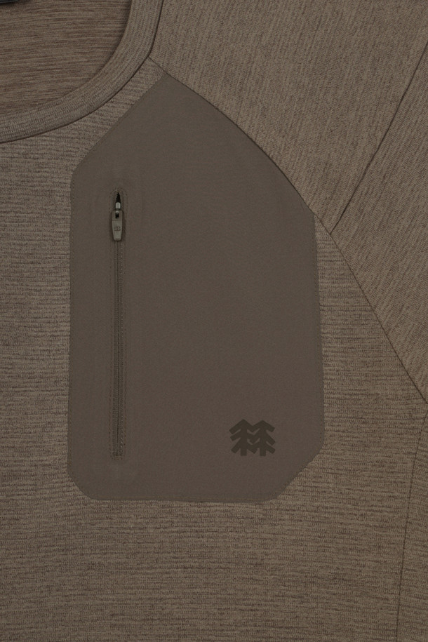 코오롱스포츠-의류 상의-남성 솔라이트 UV 아웃포켓 라운드넥 긴팔 티셔츠