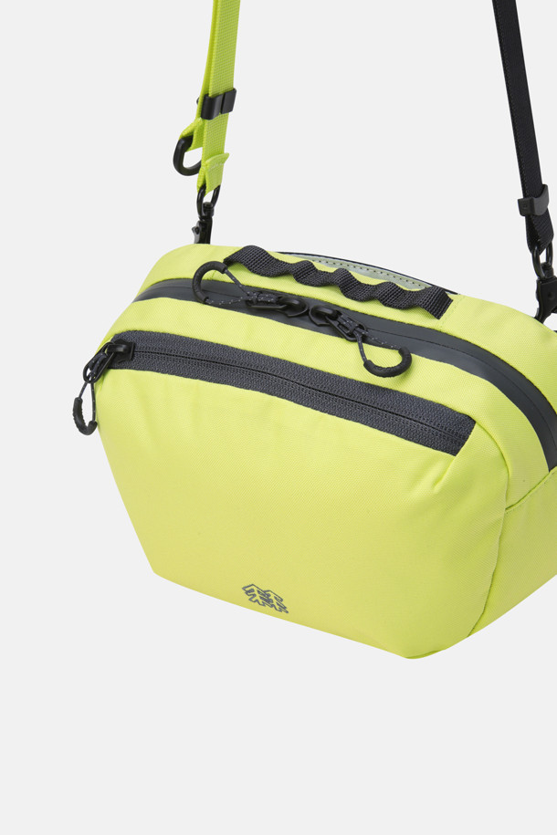 코오롱스포츠-가방 힙색/슬링백-남녀공용 하이킹 힙색