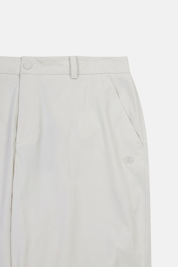 코오롱스포츠-의류 하의-남성 테이퍼드핏 스탠다드 팬츠