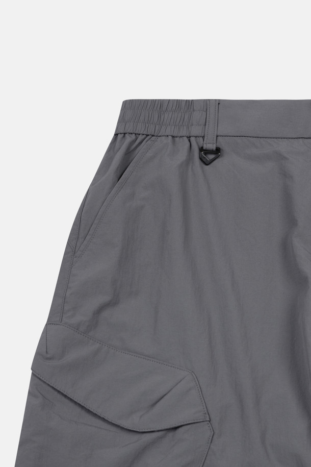 코오롱스포츠-의류 하의-남성 와이드핏 파라슈트 팬츠