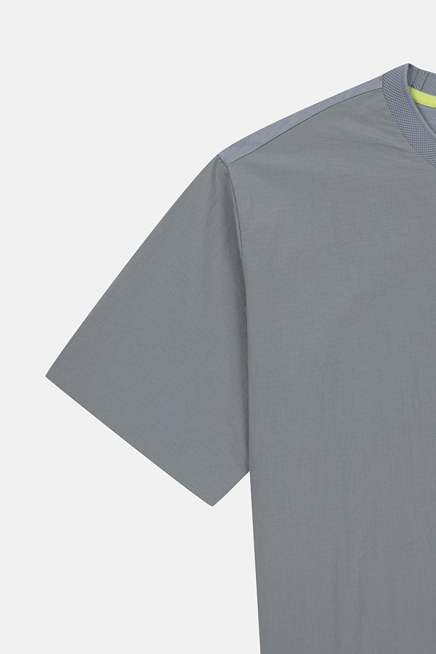 코오롱스포츠-의류 상의-남성 데이팩 루즈핏 라운드넥 반팔 티셔츠