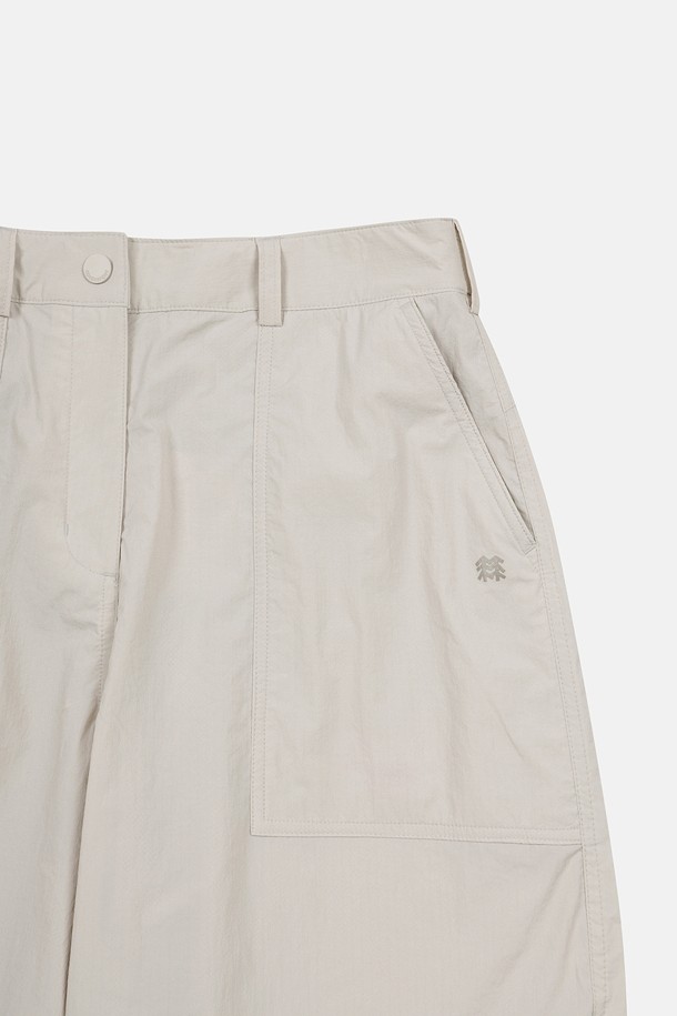 코오롱스포츠-의류 하의-여성 데이팩 와이드핏 팬츠