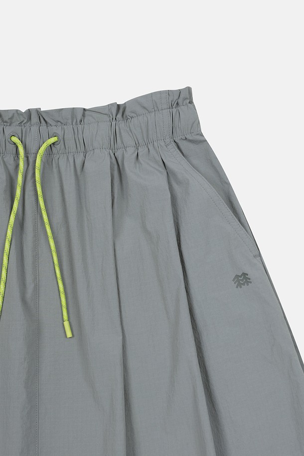 코오롱스포츠-의류 하의-여성 데이팩 스커트