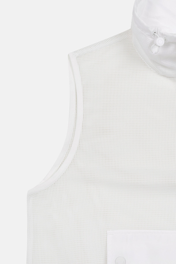 코오롱스포츠-의류 아우터-여성 메쉬 레귤러핏 스탠드넥 베스트