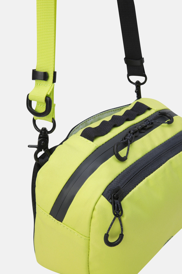 코오롱스포츠-가방 힙색/슬링백-남녀공용 하이킹 힙색