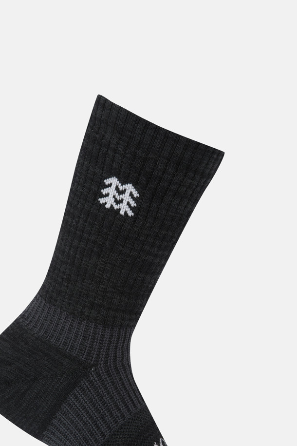 코오롱스포츠-용품 양말-남녀공용 하이킹 컴프레션 크루 삭스