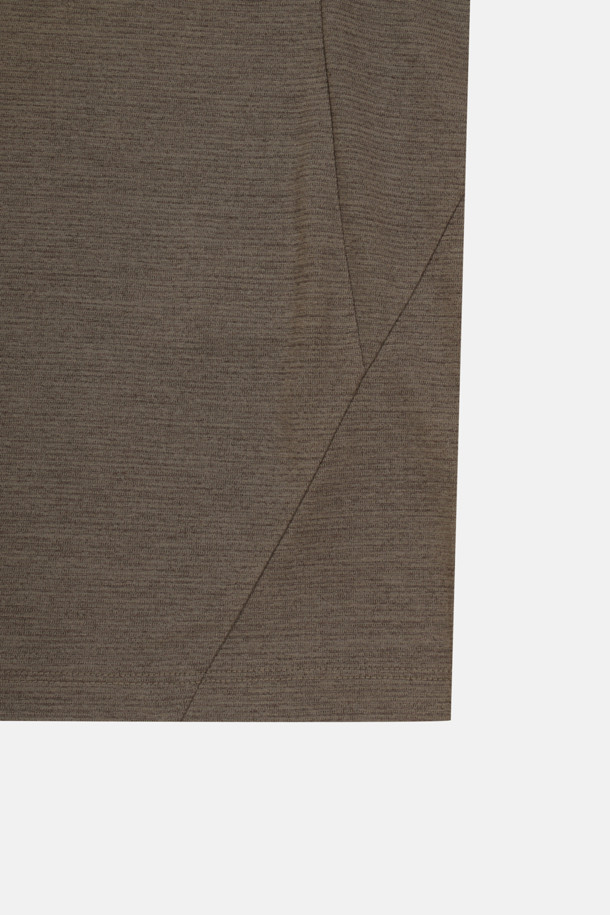 코오롱스포츠-의류 상의-남성 솔라이트 UV 아웃포켓 라운드넥 긴팔 티셔츠