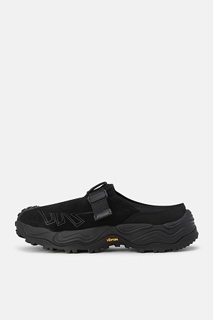 BLACK-a