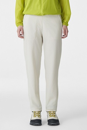 여성 소프트 테이퍼드핏 팬츠