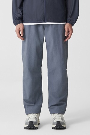 남성 패커블 루즈핏 팬츠