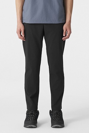 남성 테이퍼드핏 스탠다드 팬츠