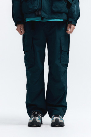 WM 남성 타슬란 아웃포켓 카고 팬츠_GREEN-a