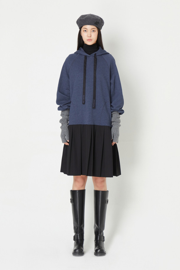 LUCKY CHOUETTE - 긴소매 원피스 - [셀럽착용] Hem Pleated Colored Hooded Jersey Dress