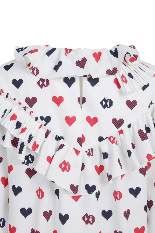 LUCKY CHOUETTE - 블라우스/셔츠 - Frill-point Heart Pixel Print Blouse