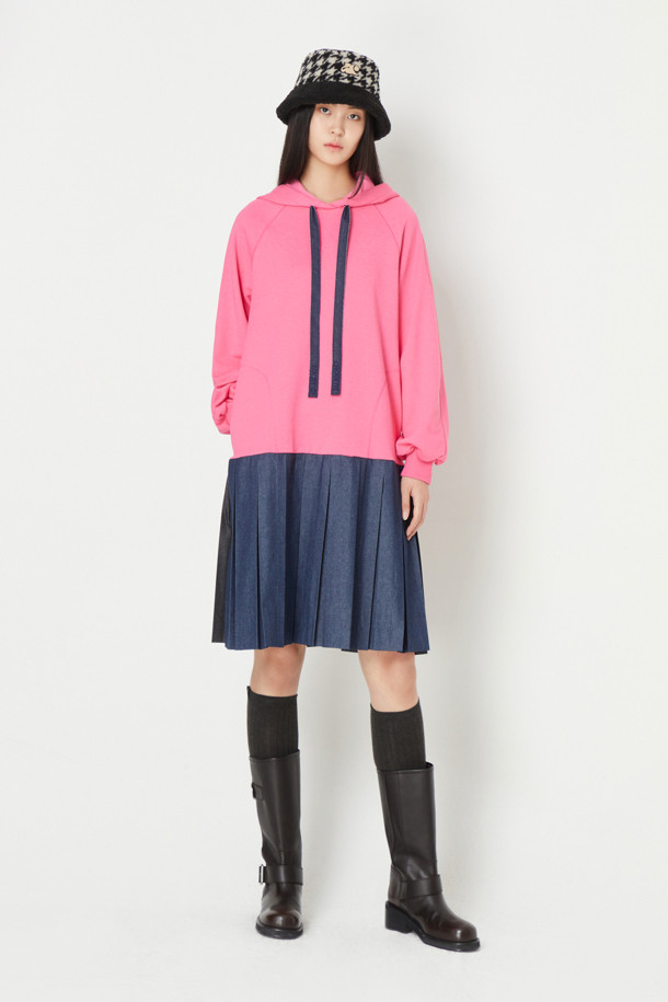 LUCKY CHOUETTE - 긴소매 원피스 - Hem Pleated Colored Hooded Jersey Dress