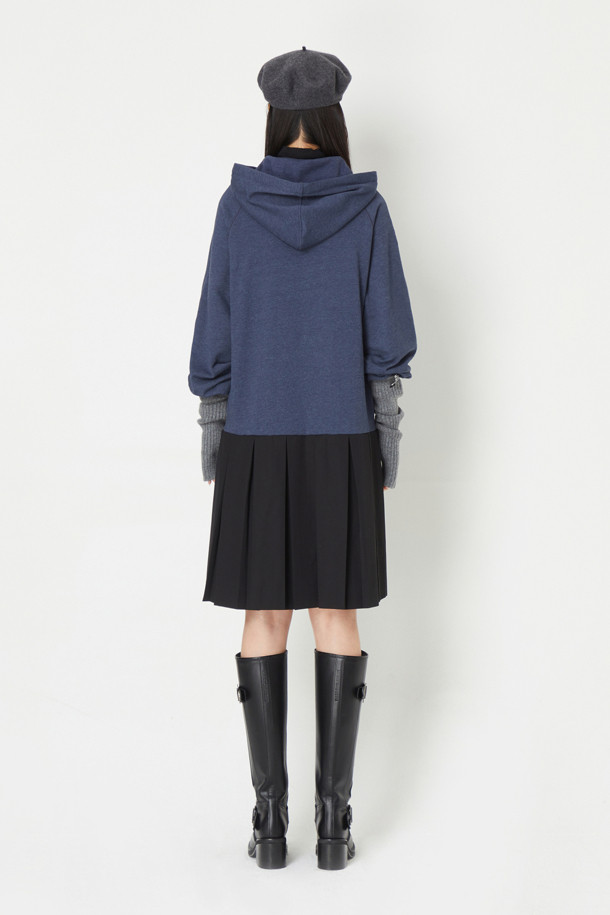 LUCKY CHOUETTE - 긴소매 원피스 - [셀럽착용] Hem Pleated Colored Hooded Jersey Dress