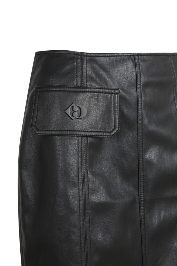 LUCKY CHOUETTE - 미니스커트 - Fake Leather H Line Skirt