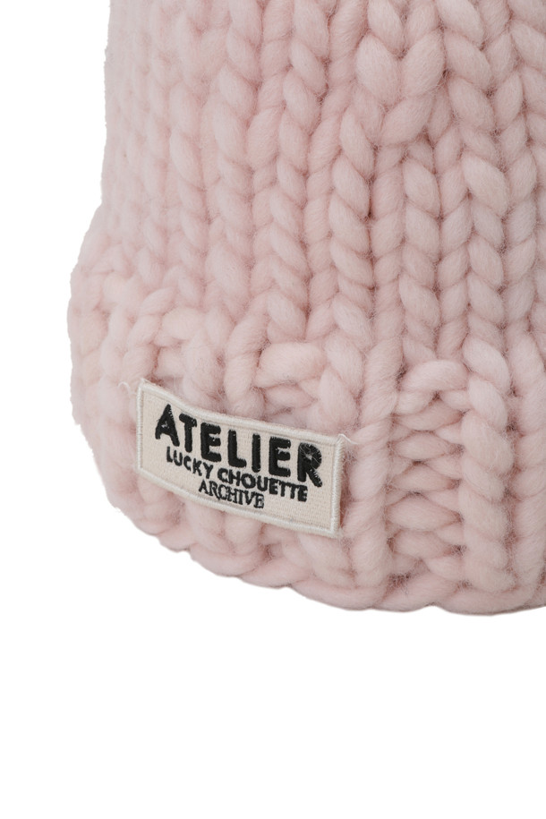 LUCKY CHOUETTE - 모자 - [Atelier] Emblem Point Knit Beanie 